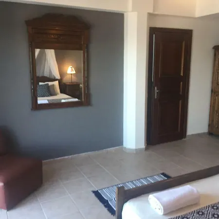 Elegant Villas 2/2 Holiday home