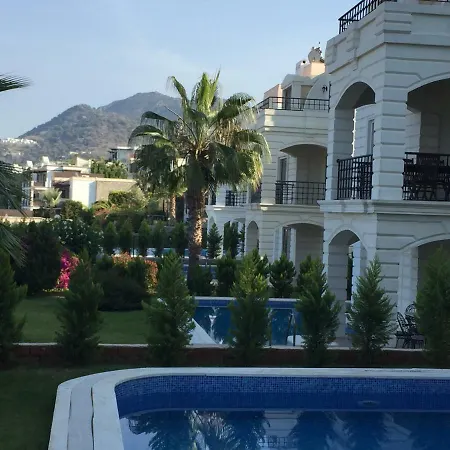 Elegant Villas 2/2 Nyaraló